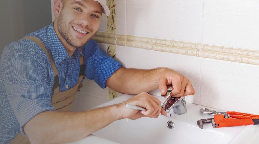 Local tankless water heater installation in Rippey, IA